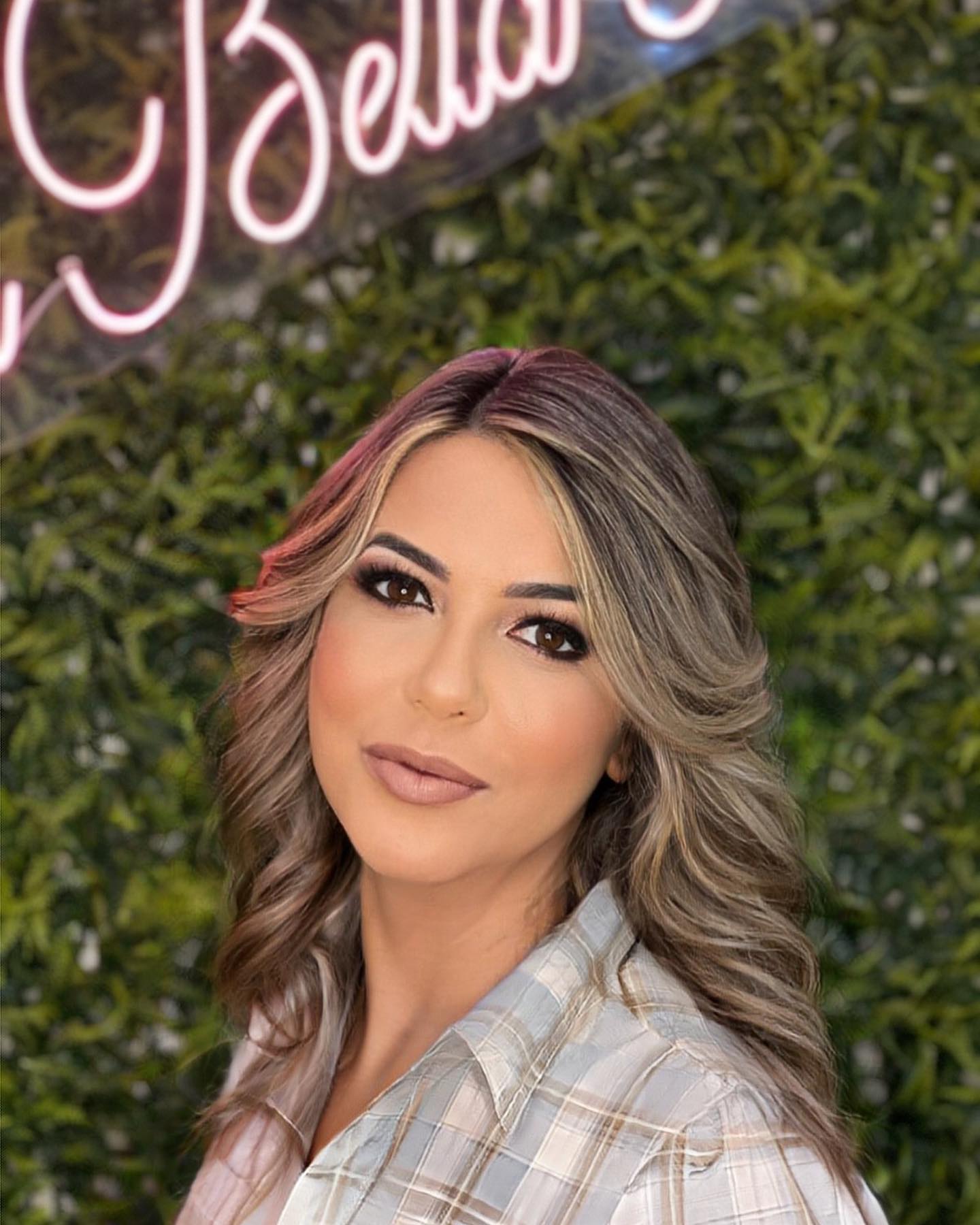 Escova e Babyliss no Tatuapé – La Bella Noble | Finalização Profissional em SP Escova e Babyliss no Tatuapé – La Bella Noble | Finalização Profissional em SP