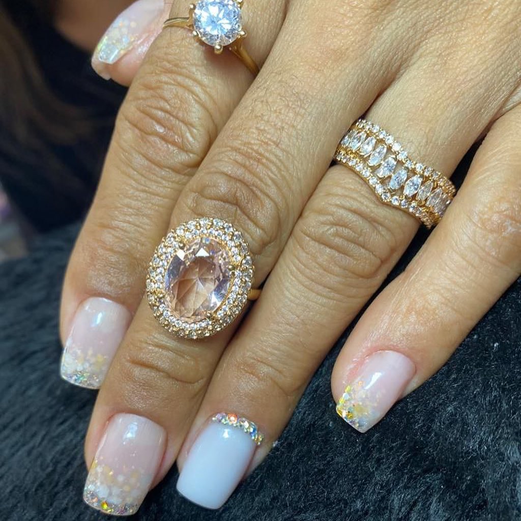 Manicure e Pedicure no Tatuapé: Sofisticação e Cuidado Manicure e Pedicure no Tatuapé: Sofisticação e Cuidado